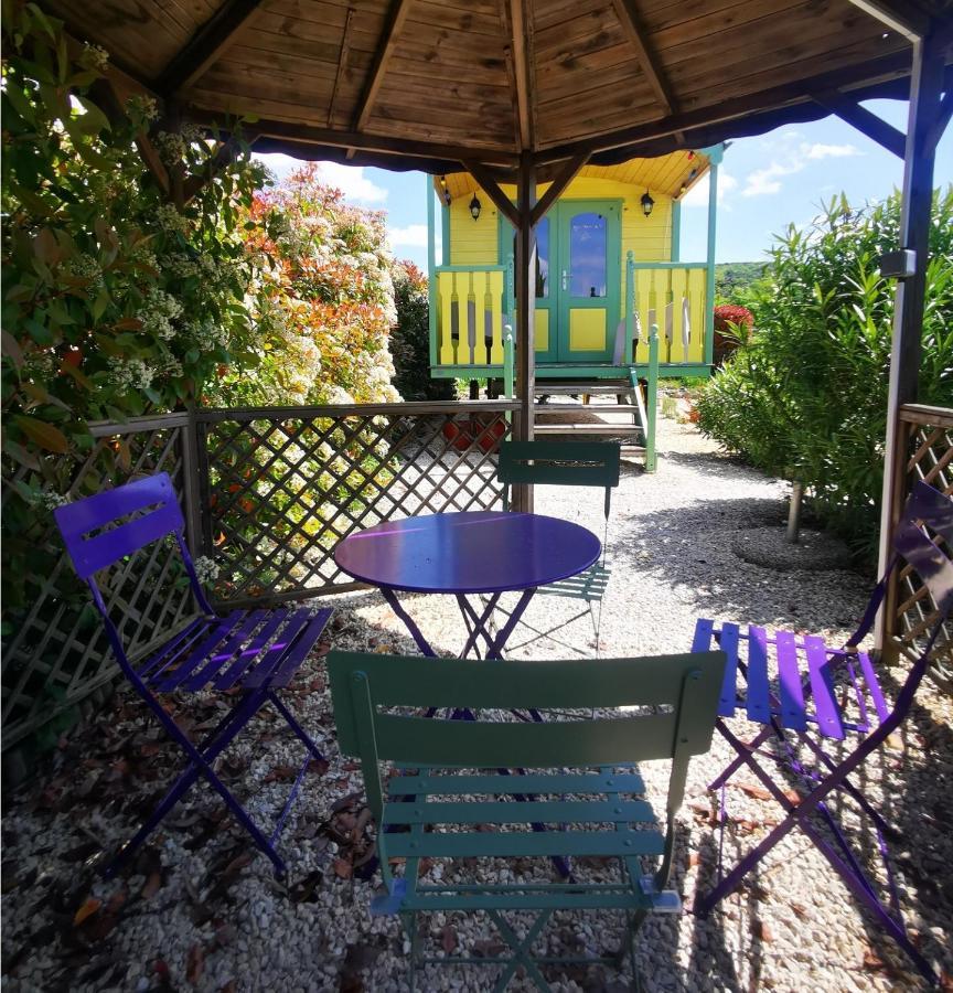 Roulotte De La Villa Font Vive - Tout Equipee, Tout Confort, Situation Ideale Sud Ardeche Grospierres Exterior foto